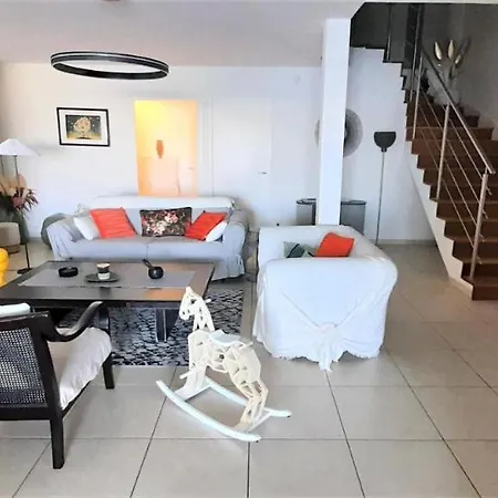 Апартаменти La Marina - 4 Pieces Pour 6 Personnes 554