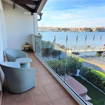 Апартаменти La Marina - 4 Pieces Pour 6 Personnes 554